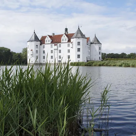 Ostscheune Am Muehlendamm - Meerblick, Sauna Und Ofen Steinbergkirche