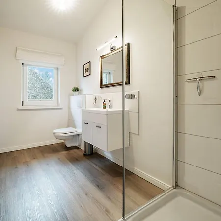 Apartamento Ostscheune Am Muehlendamm - Meerblick, Sauna Und Ofen Steinbergkirche