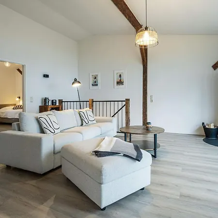 Ostscheune Am Muehlendamm - Meerblick, Sauna Und Ofen