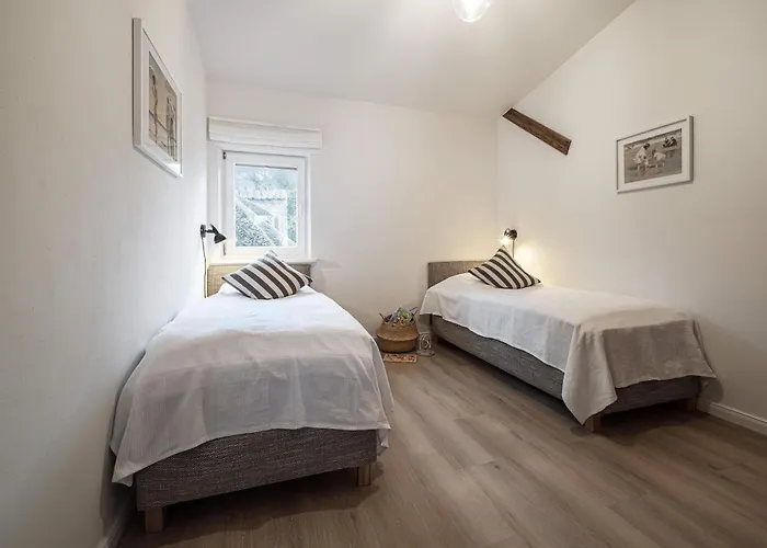 Ostscheune Am Muehlendamm - Meerblick, Sauna Und Ofen 아파트 Steinbergkirche